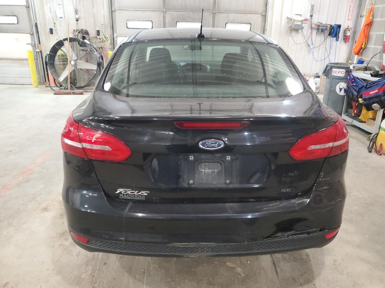 2017 Ford Focus - Image 6