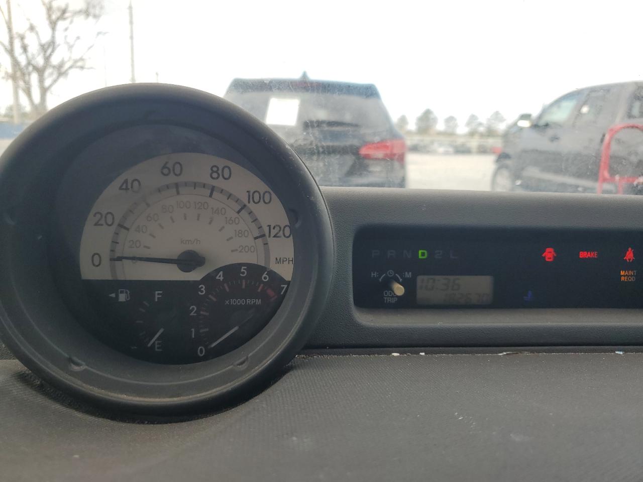 2005 Scion xB - Image 9