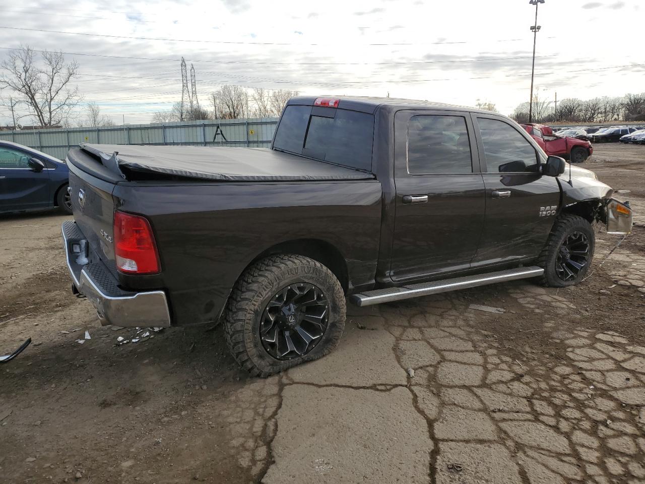 2017 RAM 1500 - Image 3