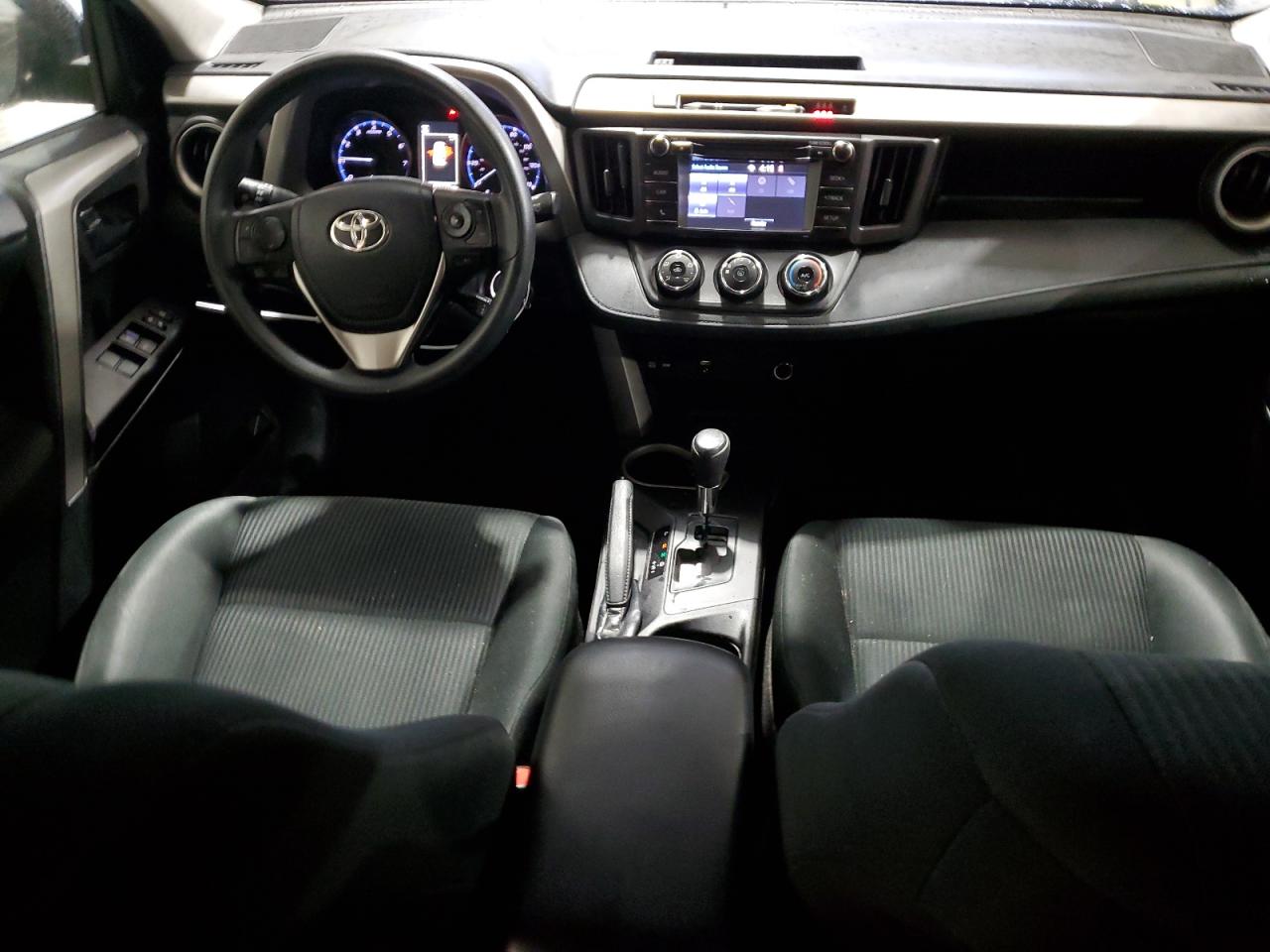 2018 Toyota RAV 4 - Image 8