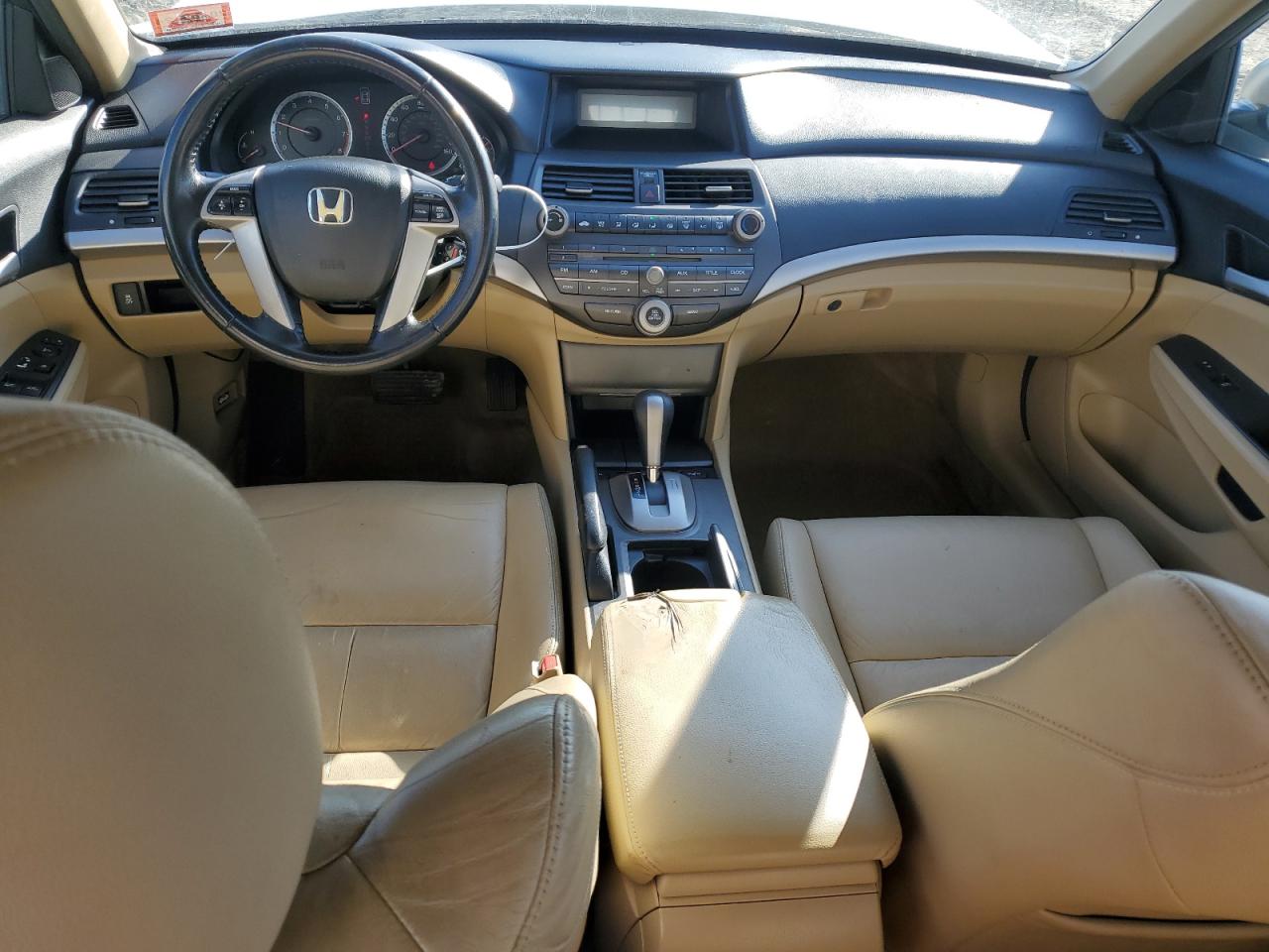 2012 Honda Accord - Image 8