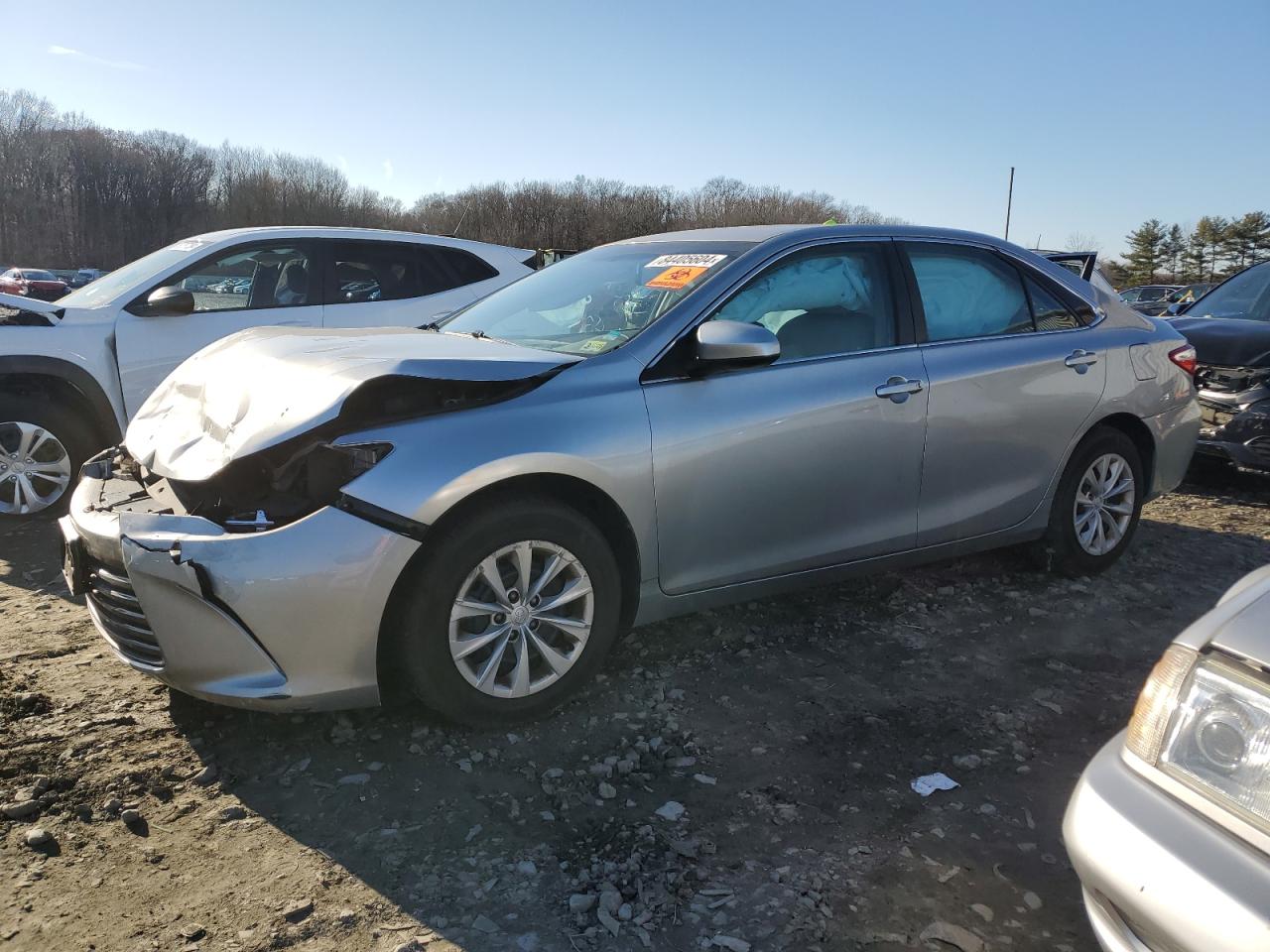 VIN 4T1BF1FKXGU568759 2016 TOYOTA CAMRY no.1