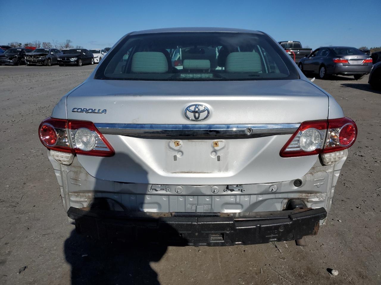 VIN 2T1BU4EE4DC124602 2013 TOYOTA COROLLA no.6