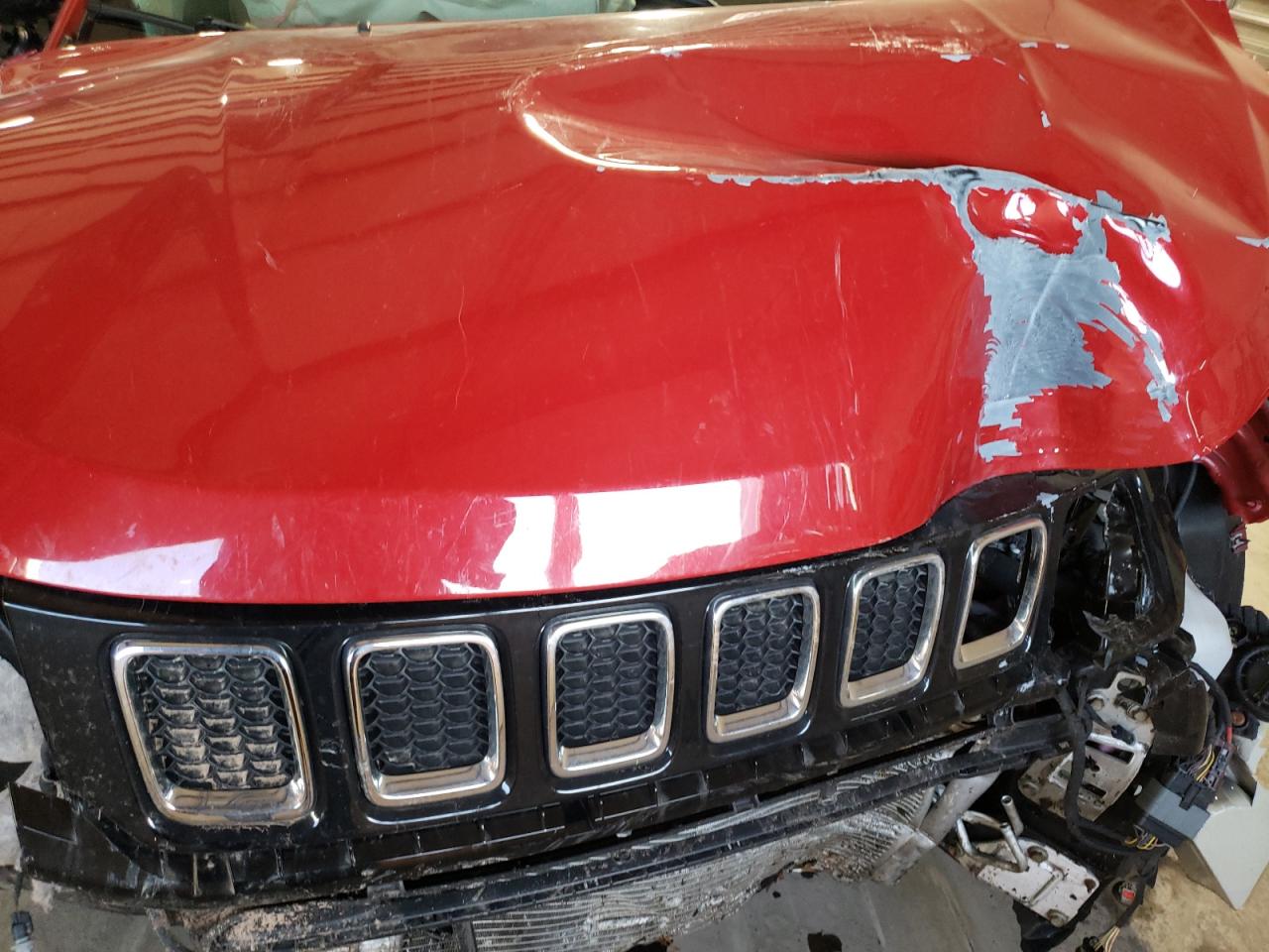 2018 Jeep Compass Latitude VIN: 3C4NJDBB6JT409875 Lot: 84391024