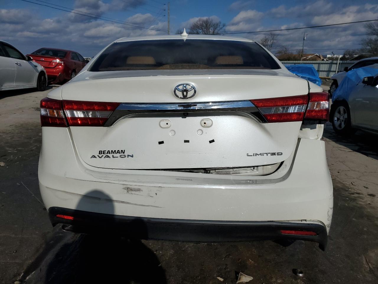 2013 Toyota Avalon - Image 6