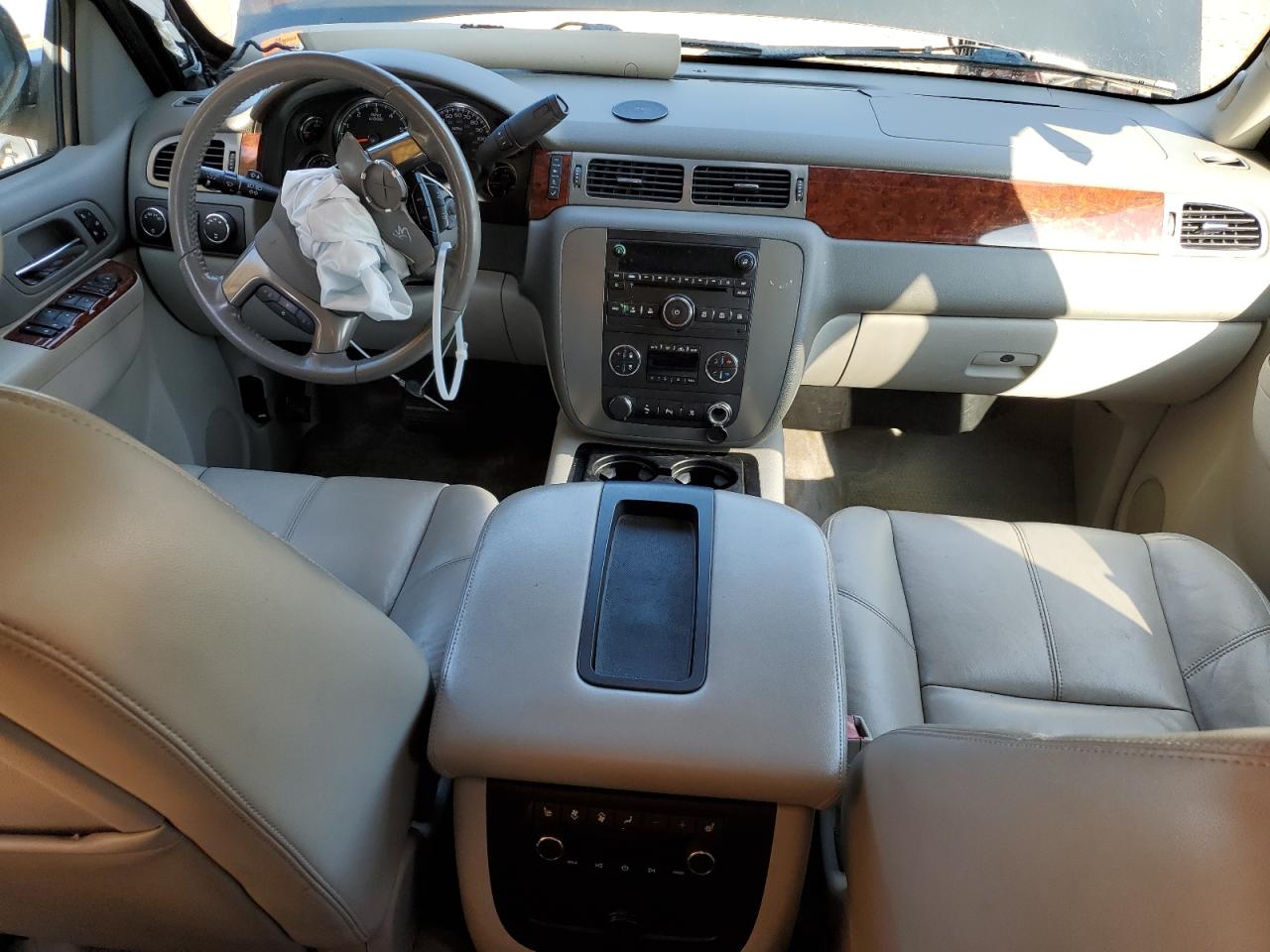 2010 GMC Yukon - Image 8