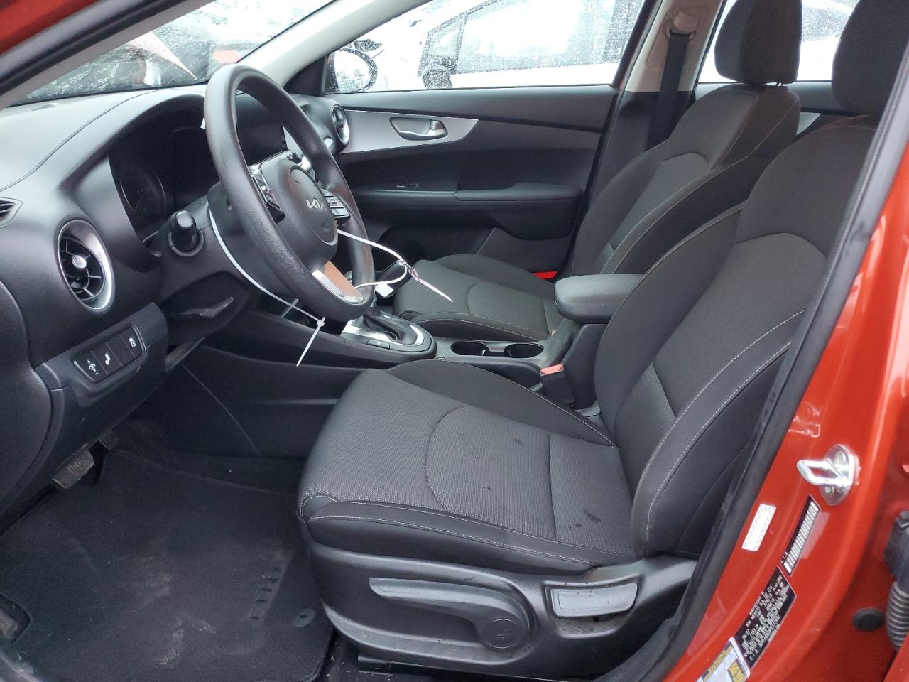 2023 Kia Forte - Image 7