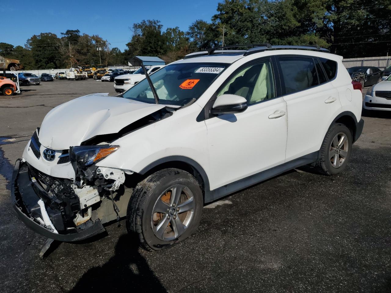 2015 Toyota RAV 4 - Image 1