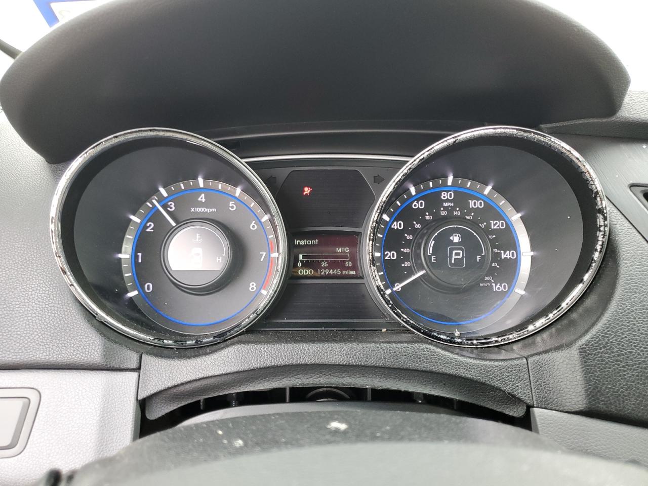 2014 Hyundai Sonata - Image 9