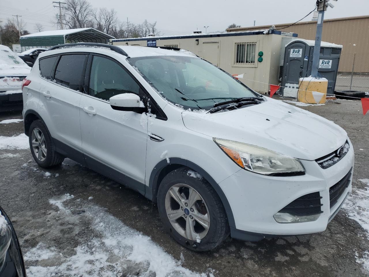 VIN 1FMCU0GX7EUB96888 2014 FORD ESCAPE no.4