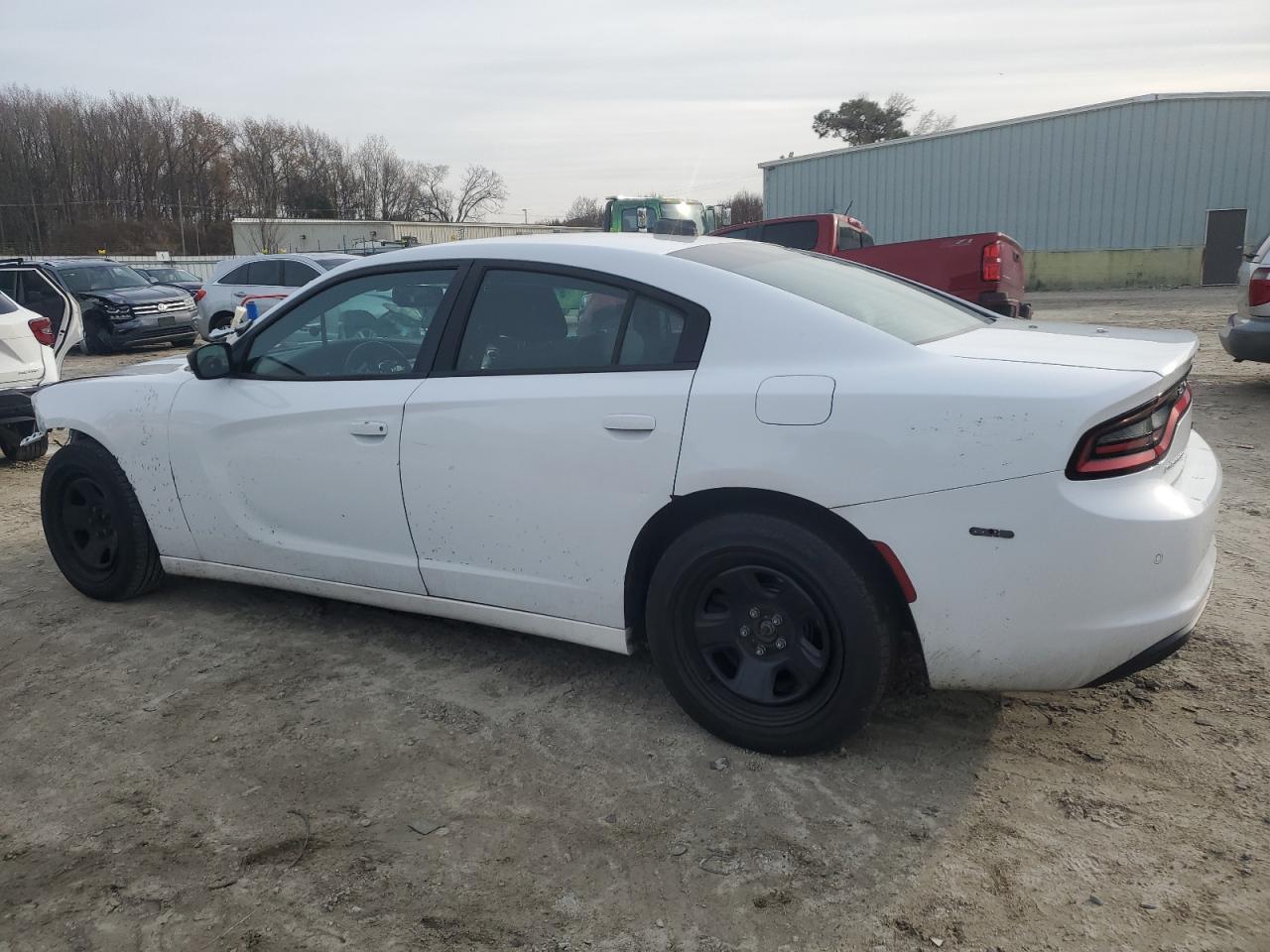 2C3CDXAG7HH668685 2017 DODGE CHARGER - Image 2