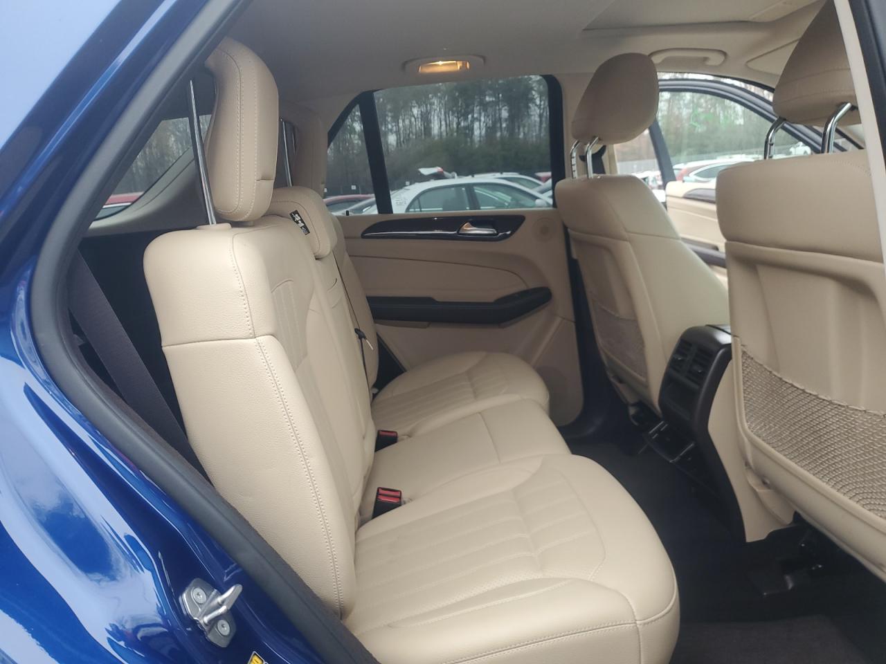2019 Mercedes-Benz GLE - Image 11