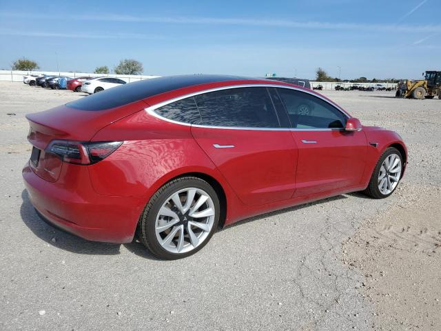  TESLA MODEL 3 2019 Красный