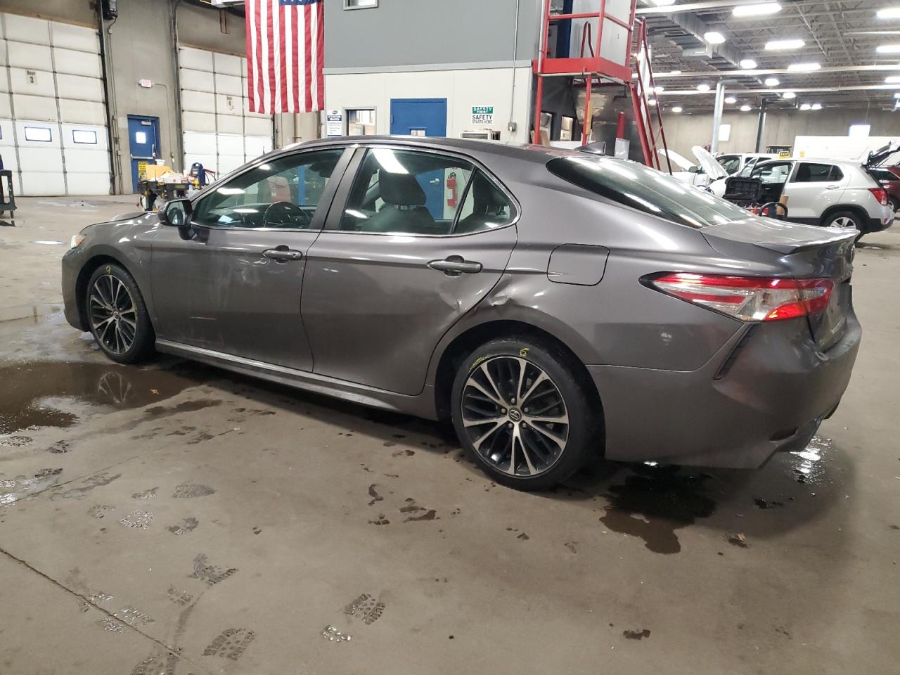 2020 Toyota Camry - Image 2