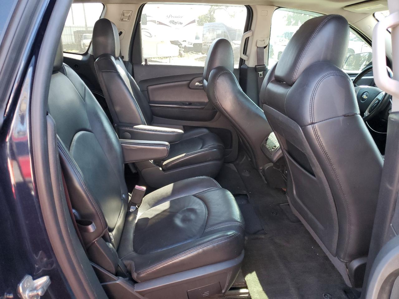 2012 Chevrolet Traverse - Image 11