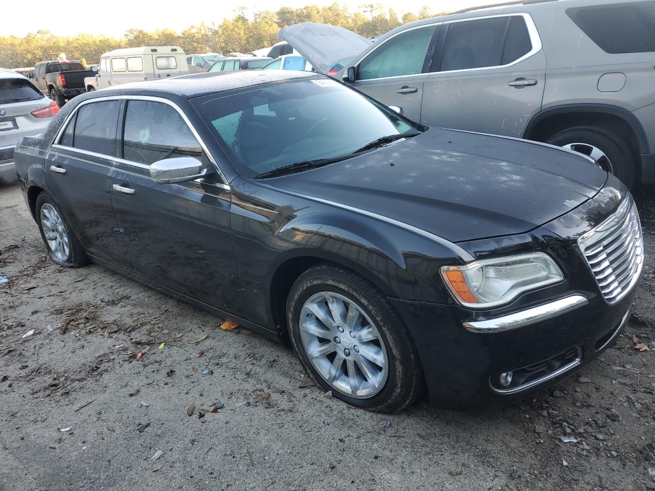 2012 Chrysler 300 - Image 4
