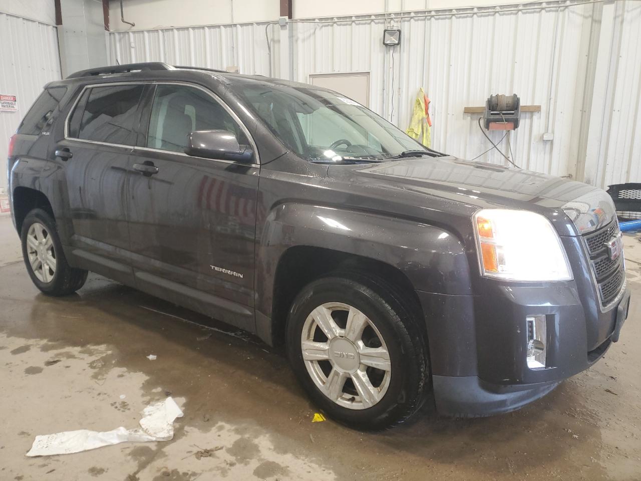 2015 GMC Terrain - Image 4