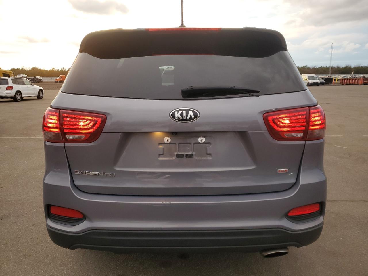 2020 Kia Sorento - Image 6