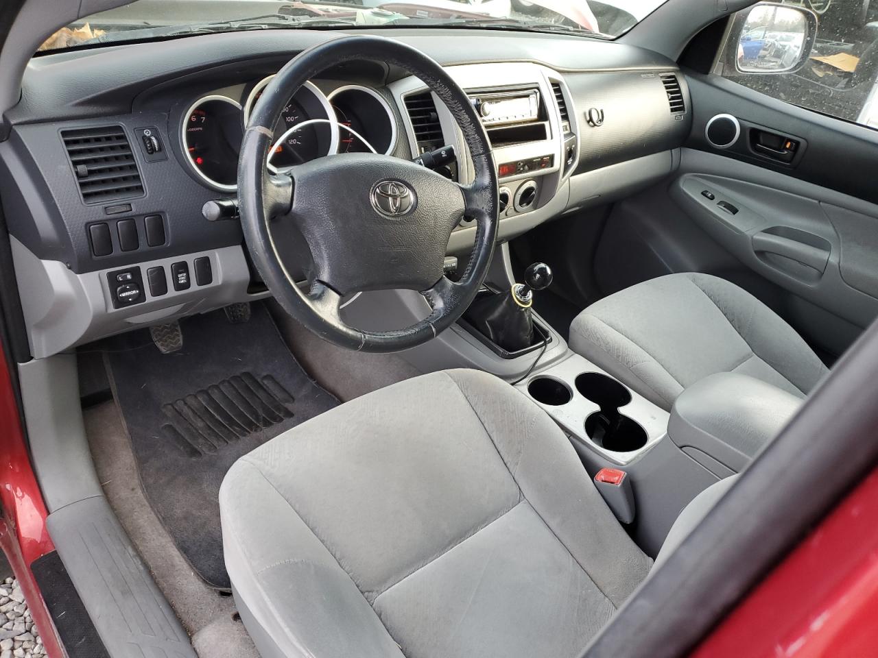 2007 Toyota Tacoma - Image 8