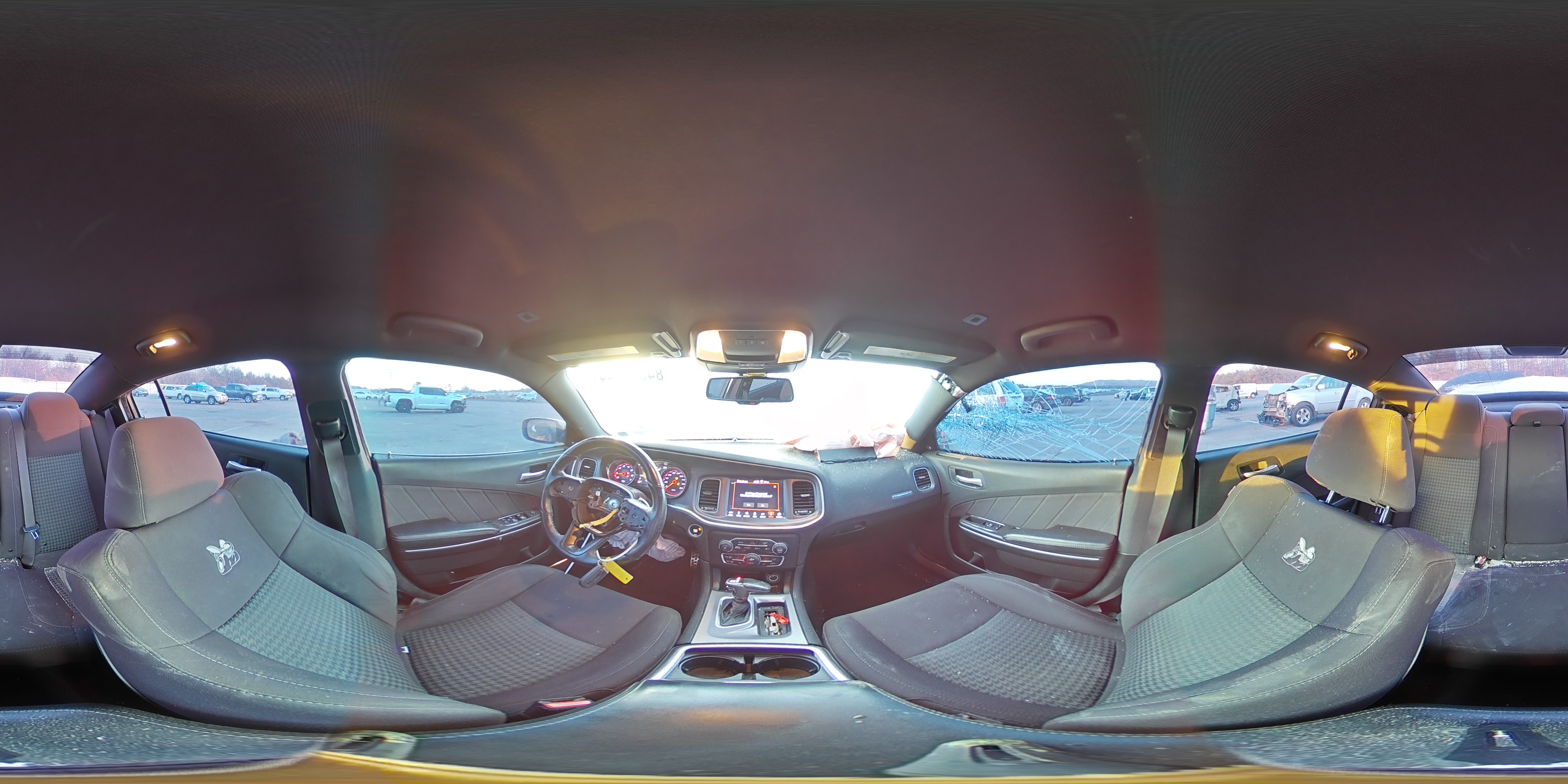 2019 Dodge Charger - Image 13