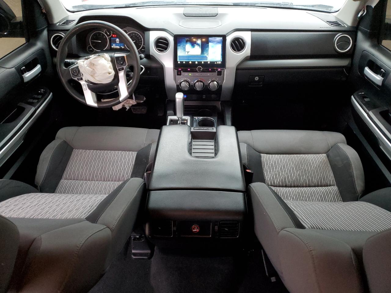 2016 Toyota Tundra Crewmax Sr5 VIN: 5TFEM5F17GX108284 Lot: 84421234