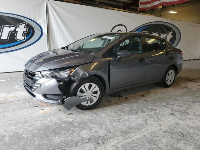  NISSAN VERSA 2024 Szary