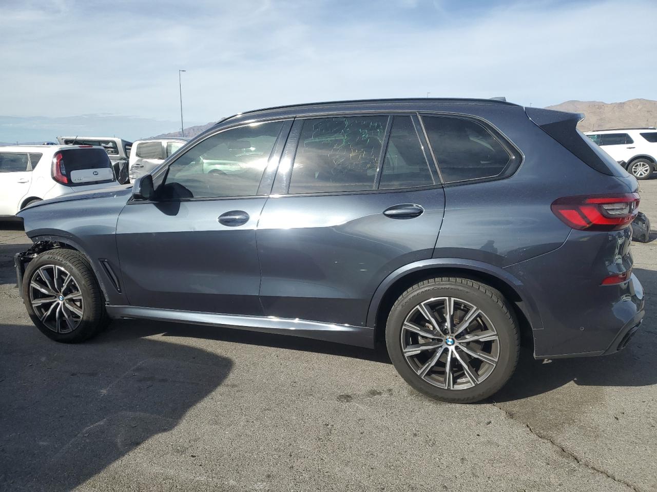2022 BMW X5 - Image 2