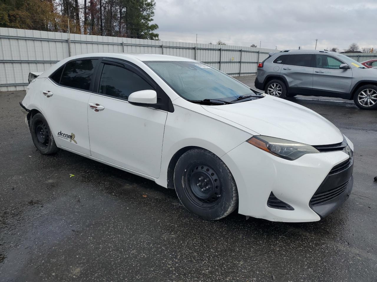 VIN 5YFBURHE9HP729780 2017 TOYOTA COROLLA no.4