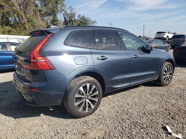  VOLVO XC60 PLUS 2024 Granatowy