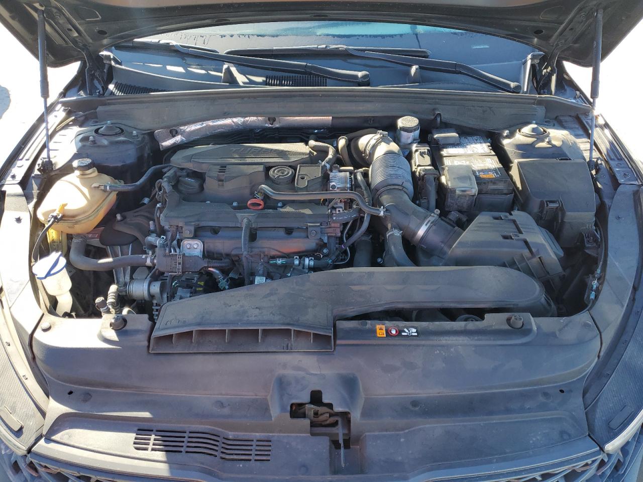 2024 Kia K5 - Image 11