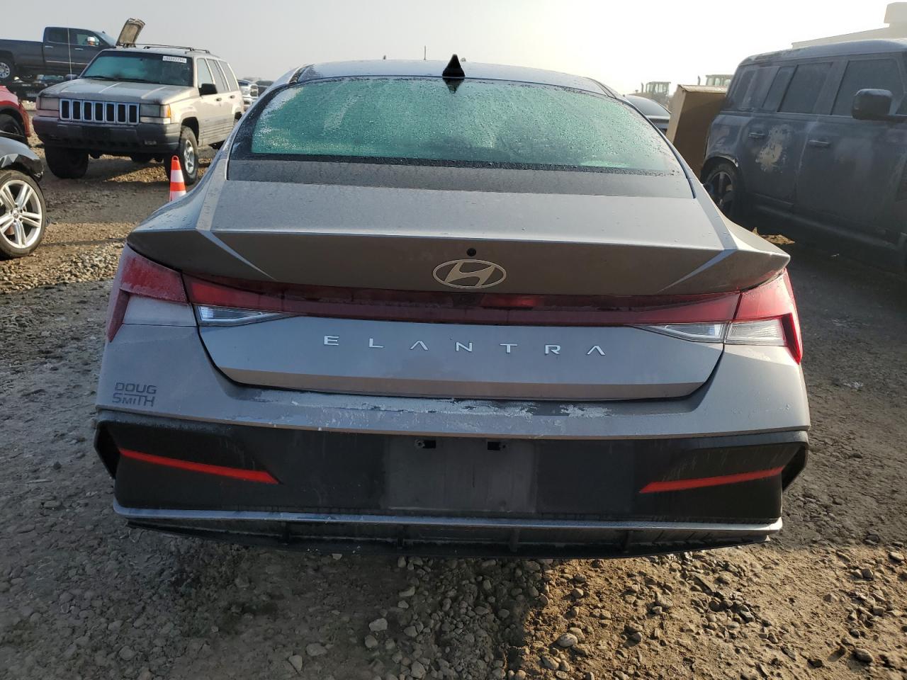 2024 Hyundai Elantra - Image 6