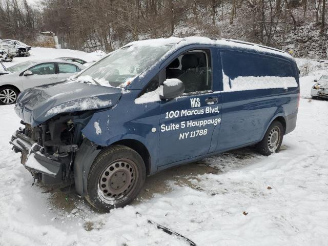 Vans MERCEDES-BENZ METRIS 2016 Granatowy