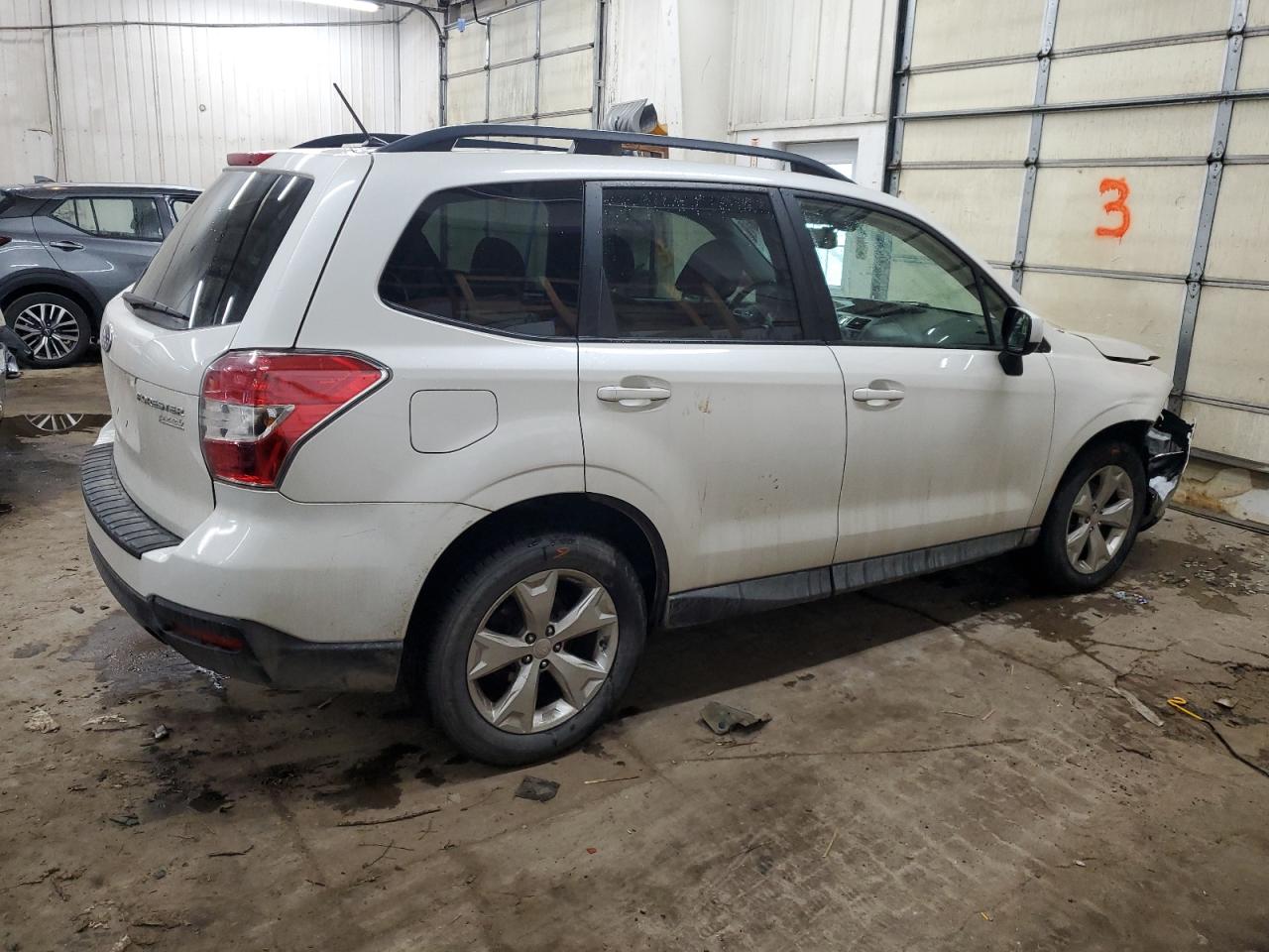 VIN JF2SJAFC2FH594728 2015 SUBARU FORESTER no.3