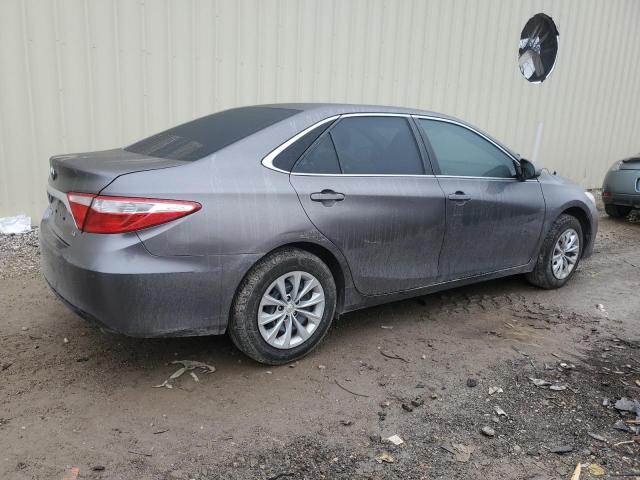  TOYOTA CAMRY 2016 Серый