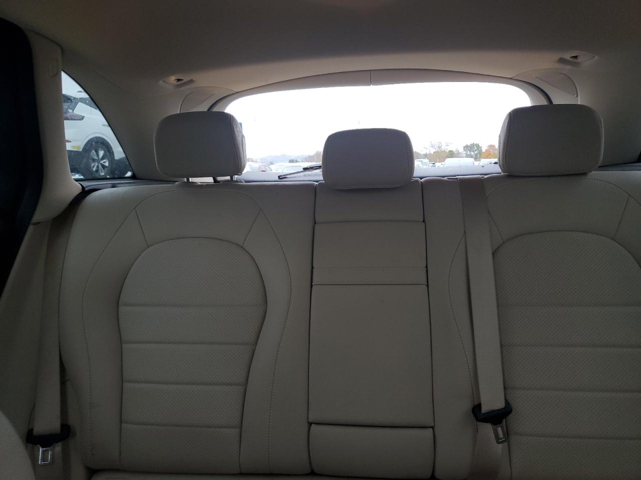 2020 Mercedes-Benz GLC - Image 10
