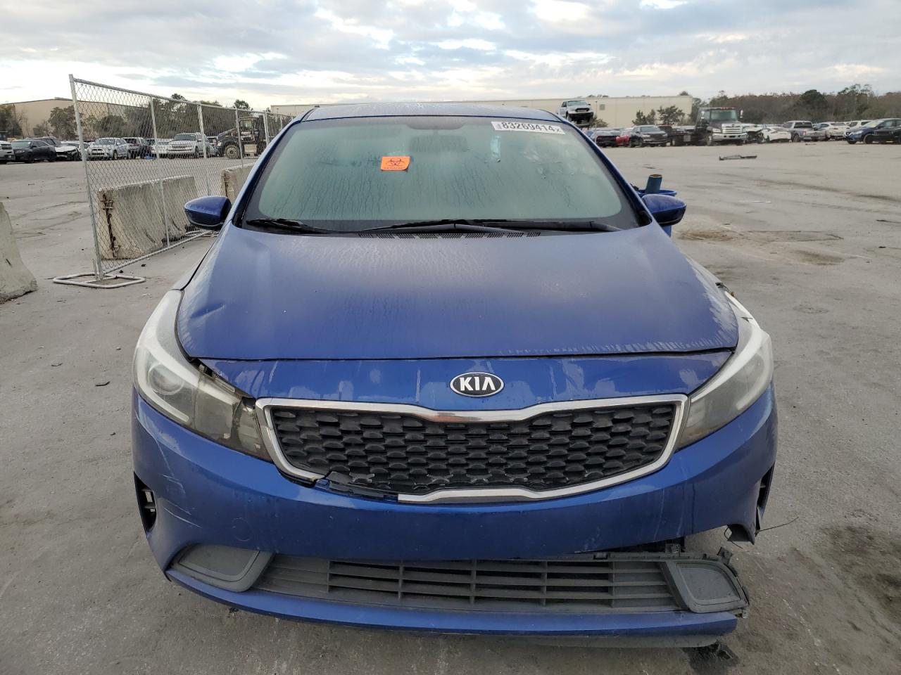 2017 Kia Forte - Image 5