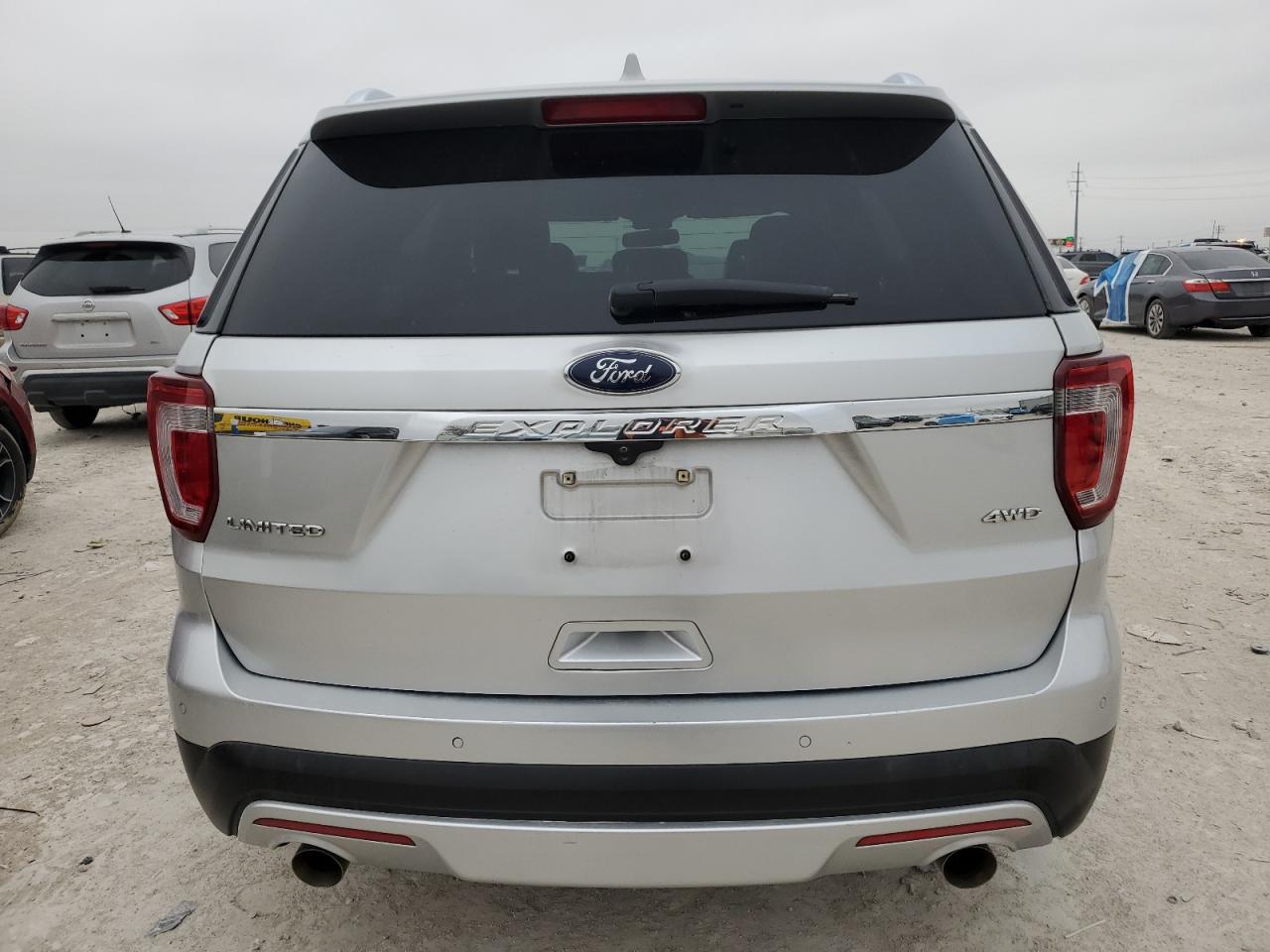 2017 Ford Explorer Limited VIN: 1FM5K8F88HGD24307 Lot: 84155384