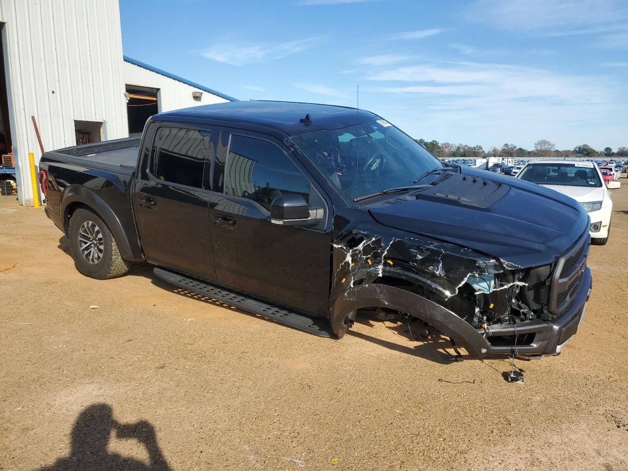 2019 Ford F-150 - Image 4