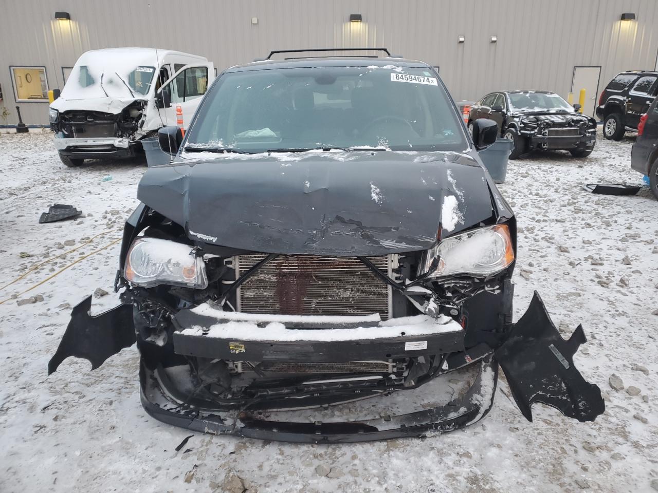 2019 Dodge Caravan - Image 5