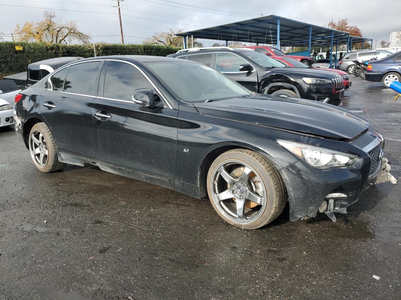 VIN JN1BV7AR0FM418756 2015 INFINITI Q50 no.4