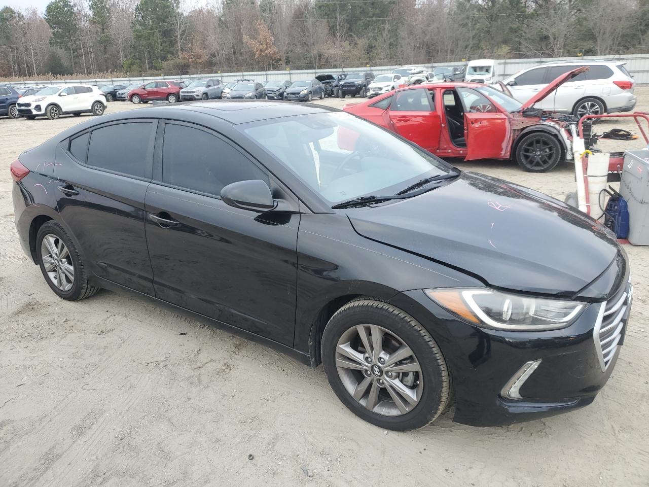 2018 Hyundai Elantra - Image 4