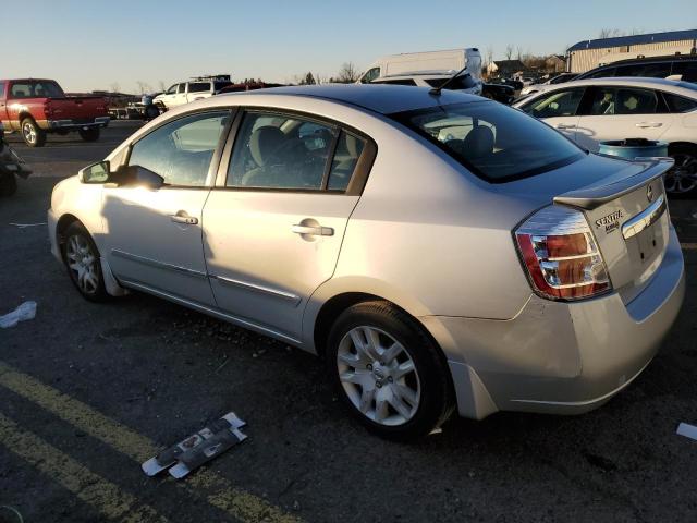 Sedans NISSAN SENTRA 2012 Srebrny