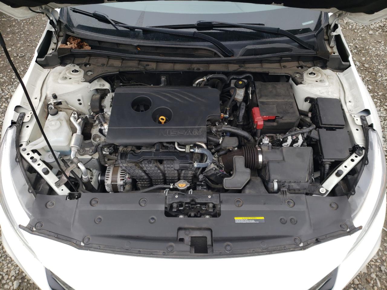 2020 Nissan Altima - Image 11