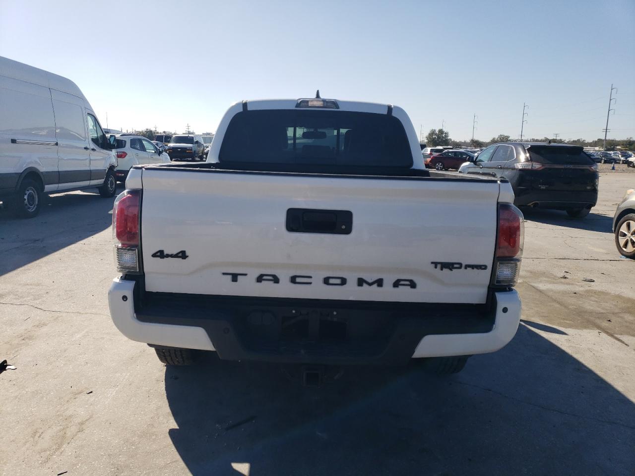 2017 Toyota Tacoma Double Cab VIN: 5TFCZ5AN9HX114088 Lot: 86716394