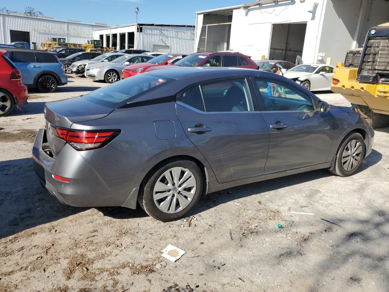2021 Nissan Sentra - Image 3