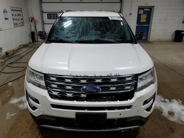 Parquets FORD EXPLORER 2017 Biały