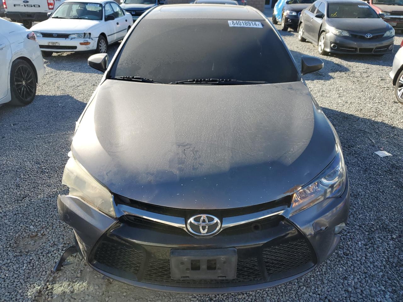 VIN 4T1BF1FK7GU216982 2016 TOYOTA CAMRY no.5