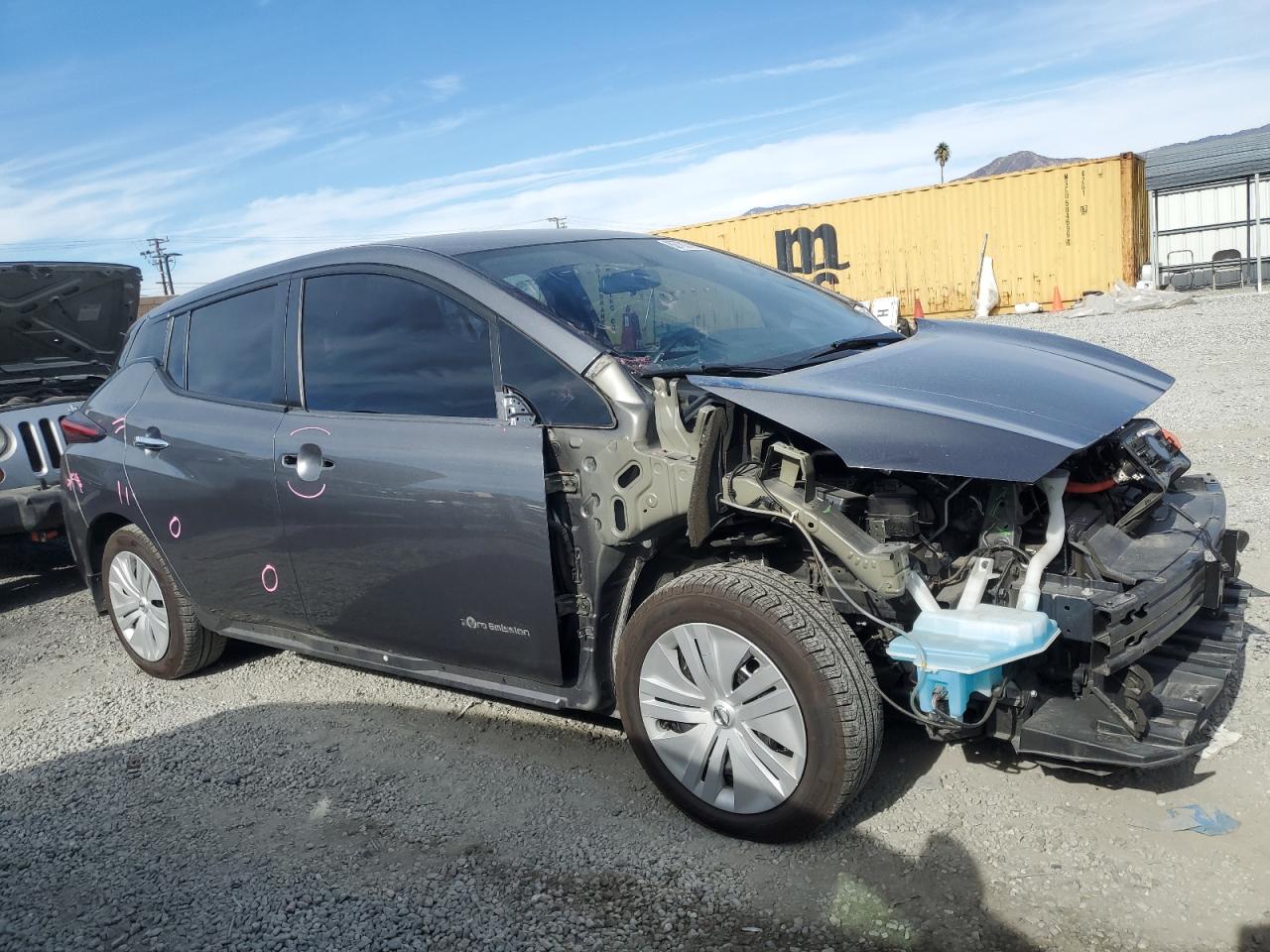 2018 Nissan Leaf - Image 4