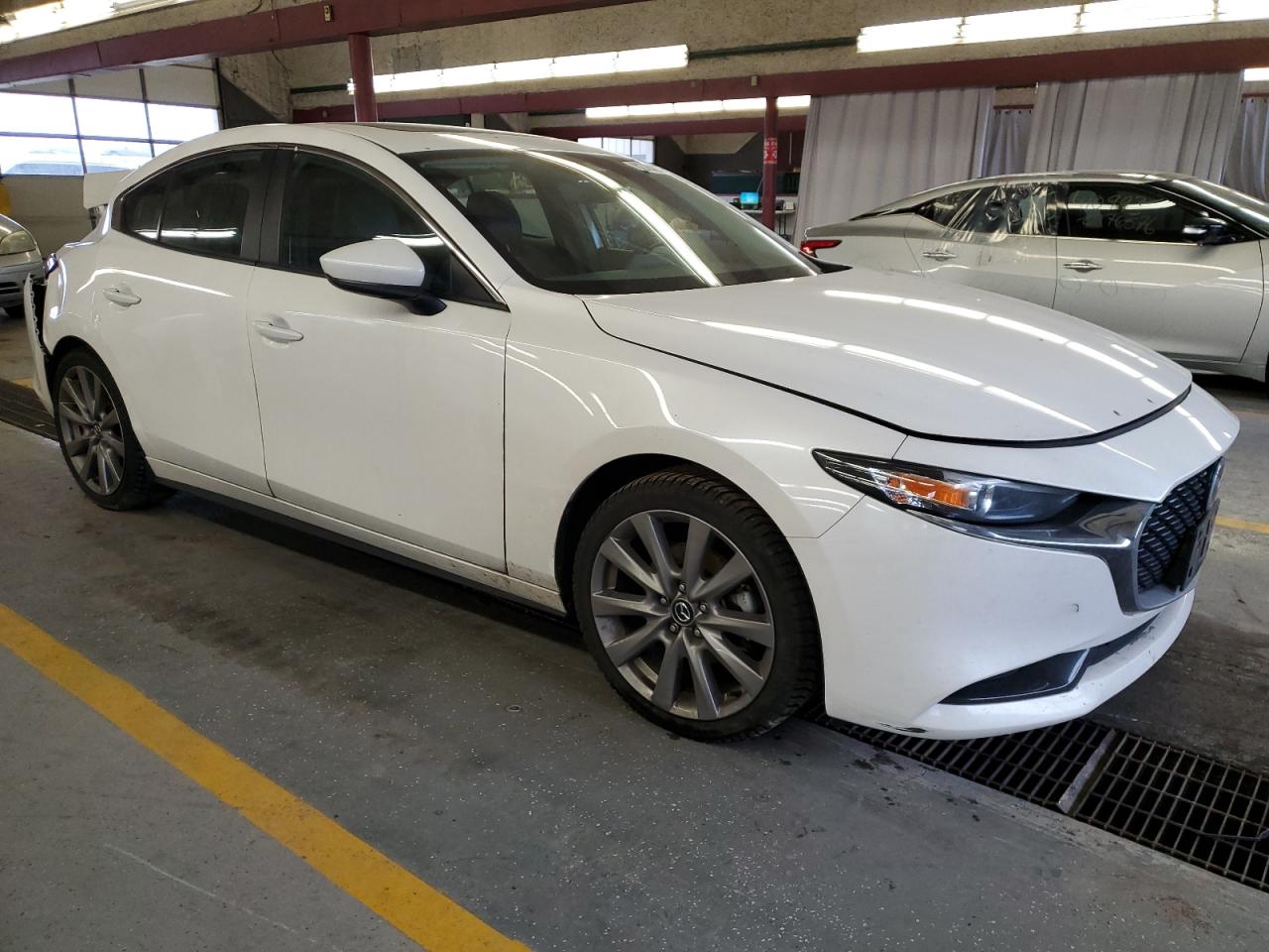 2021 Mazda 3 - Image 4