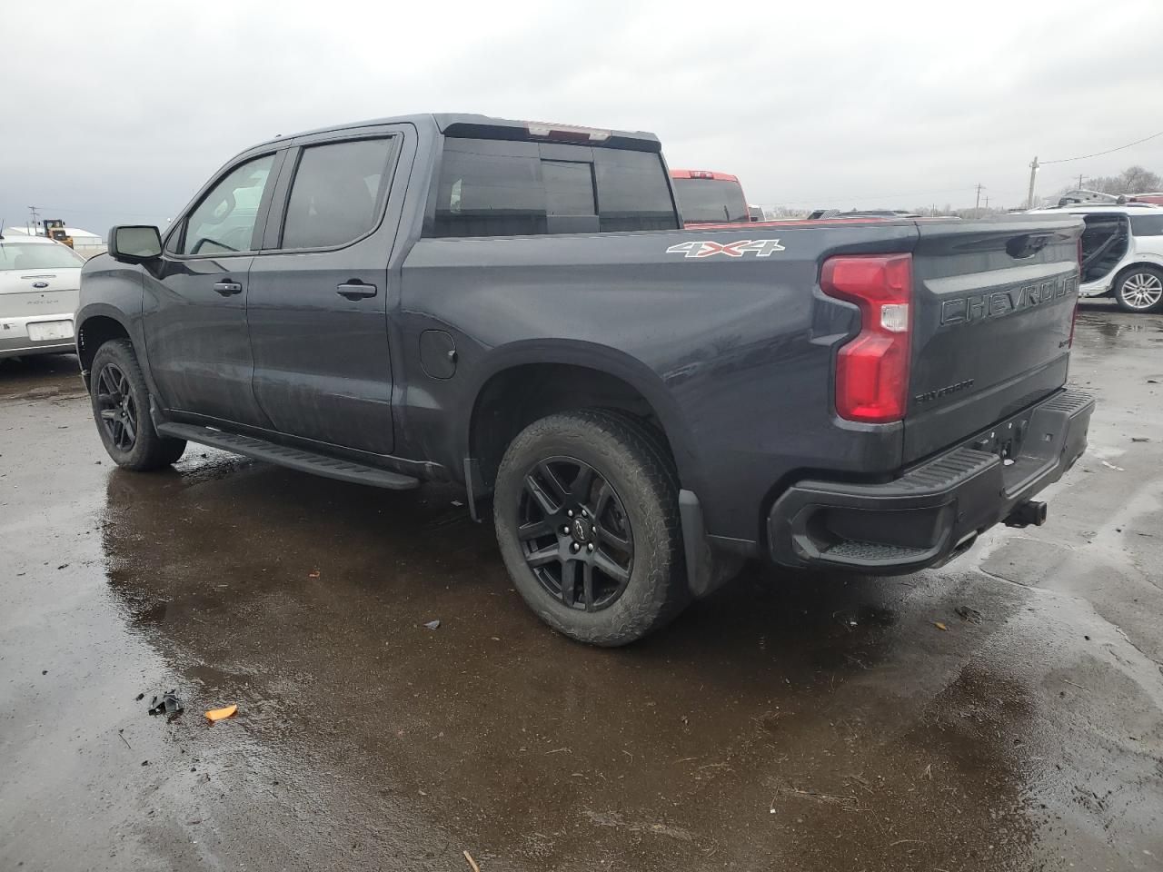 2022 Chevrolet Silverado - Image 2